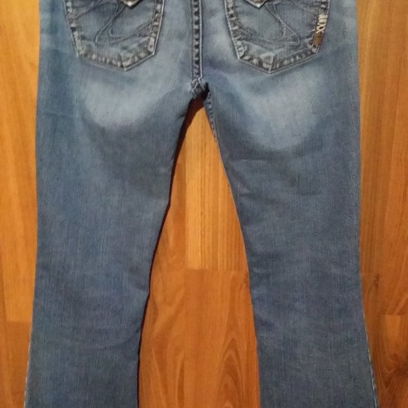 Silver Suki Surplus Boot-cut Jeans - Picture 2 of 11